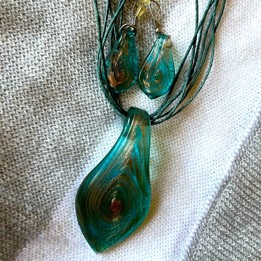 Blown Glass Necklace & Earring Set